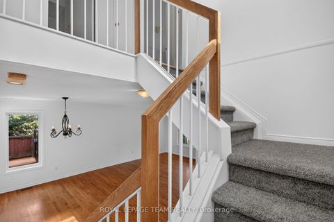 Photo 5 at 32 Vistapointe Drive, Nepean (Barrhaven East), Ottawa
