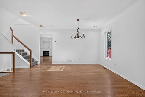 Photo 6 at 32 Vistapointe Drive, Nepean (Barrhaven East), Ottawa