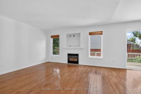 Photo 15 at 32 Vistapointe Drive, Nepean (Barrhaven East), Ottawa