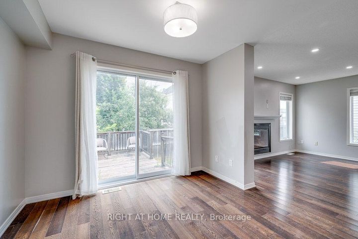 Photo 8 at 247 FELICIA Crescent, Nepean (Strandherd), Ottawa