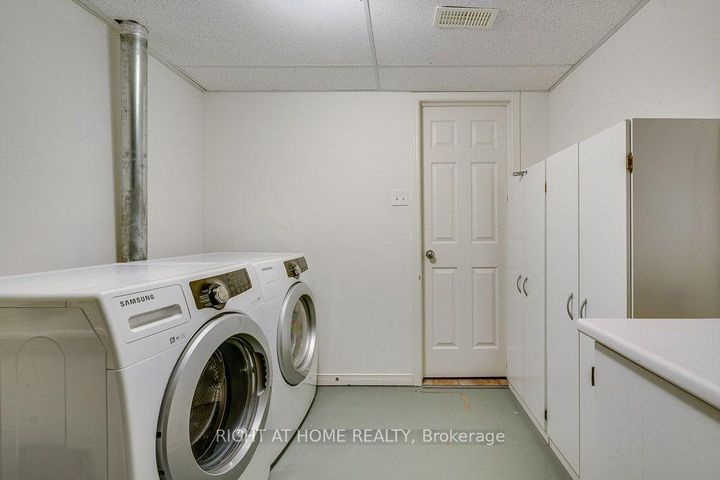 Photo 23 at 247 FELICIA Crescent, Nepean (Strandherd), Ottawa