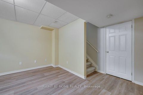 Photo 21 at 247 FELICIA Crescent, Nepean (Strandherd), Ottawa