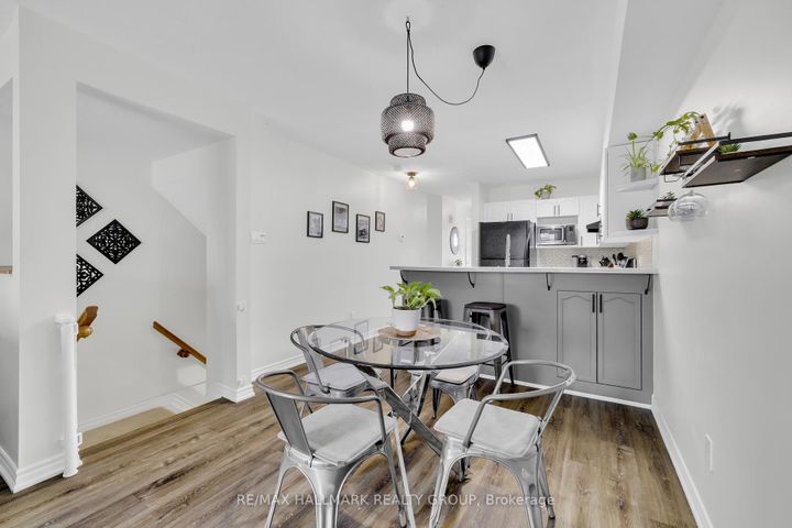 Photo 8 at 1344 Guthrie Street, Nepean (Leslie Park), Ottawa
