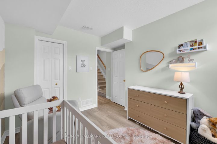 Photo 24 at 1344 Guthrie Street, Nepean (Leslie Park), Ottawa