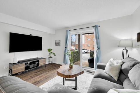 Photo 14 at 1344 Guthrie Street, Nepean (Leslie Park), Ottawa