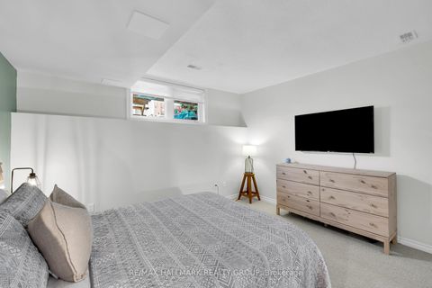 Photo 20 at 1344 Guthrie Street, Nepean (Leslie Park), Ottawa