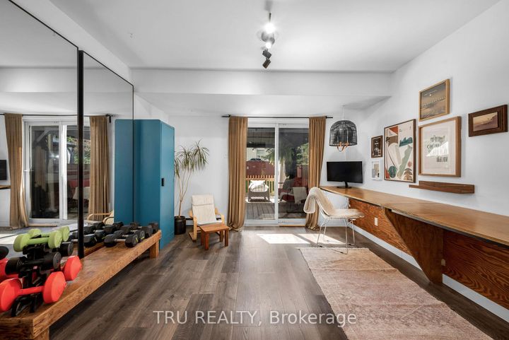Photo 5 at G - 270 Dalehurst Drive, Nepean (Tanglewood), Ottawa
