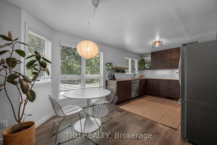 Photo 20 at G - 270 Dalehurst Drive, Nepean (Tanglewood), Ottawa