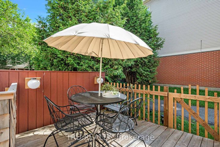 Photo 46 at G - 270 Dalehurst Drive, Nepean (Tanglewood), Ottawa
