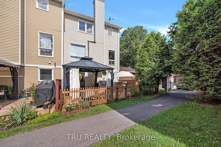 Photo 48 at G - 270 Dalehurst Drive, Nepean (Tanglewood), Ottawa