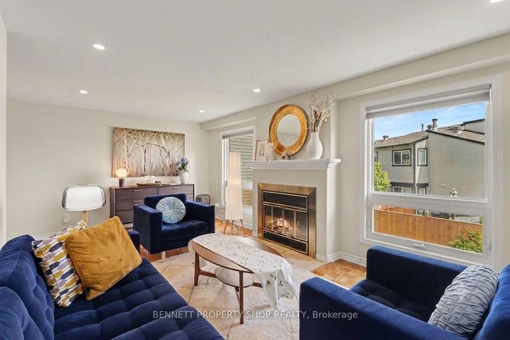 Photo 1 at B - 2 Maple Ridge Crescent, Nepean (Pheasant Run), Ottawa