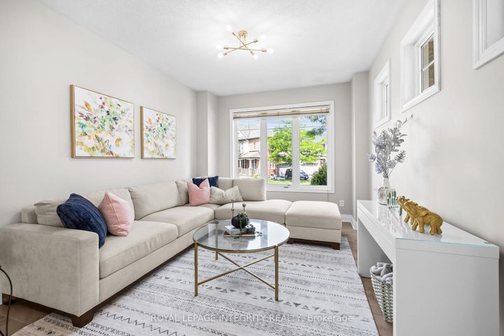 Photo 5 at 2514 Stone Cove Crescent, Nepean (Half Moon Bay), Ottawa