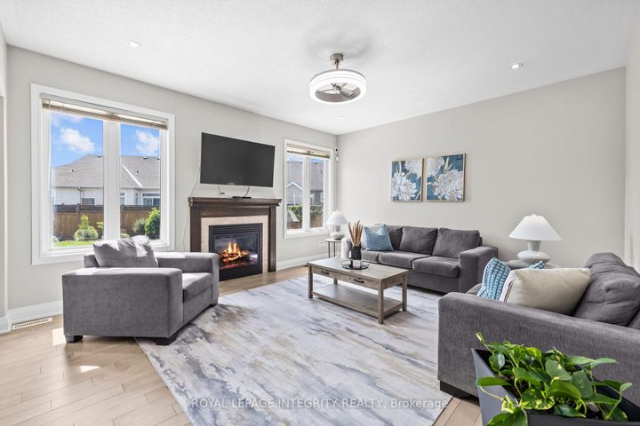 Photo 10 at 2514 Stone Cove Crescent, Nepean (Half Moon Bay), Ottawa