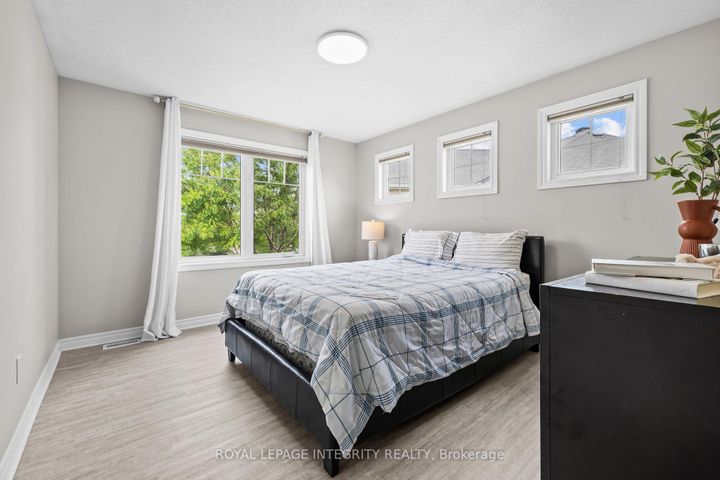 Photo 19 at 2514 Stone Cove Crescent, Nepean (Half Moon Bay), Ottawa