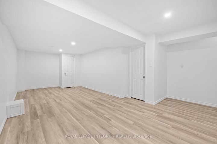 Photo 31 at 2514 Stone Cove Crescent, Nepean (Half Moon Bay), Ottawa