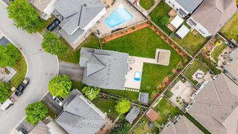 Photo 2 at 2514 Stone Cove Crescent, Nepean (Half Moon Bay), Ottawa