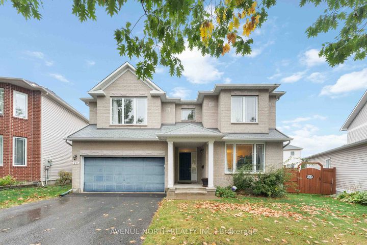 Photo 2 at 23 Hearthstone Place, Nepean (Strandherd), Ottawa