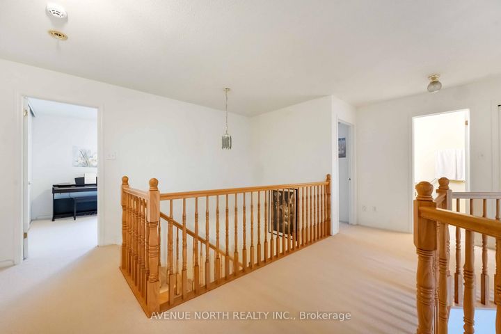 Photo 15 at 23 Hearthstone Place, Nepean (Strandherd), Ottawa