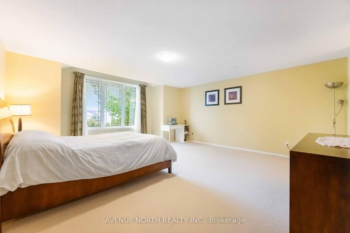 Photo 16 at 23 Hearthstone Place, Nepean (Strandherd), Ottawa