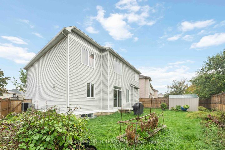 Photo 31 at 23 Hearthstone Place, Nepean (Strandherd), Ottawa