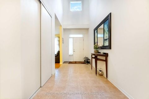 Photo 4 at 23 Hearthstone Place, Nepean (Strandherd), Ottawa