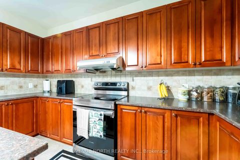 Photo 9 at 23 Hearthstone Place, Nepean (Strandherd), Ottawa