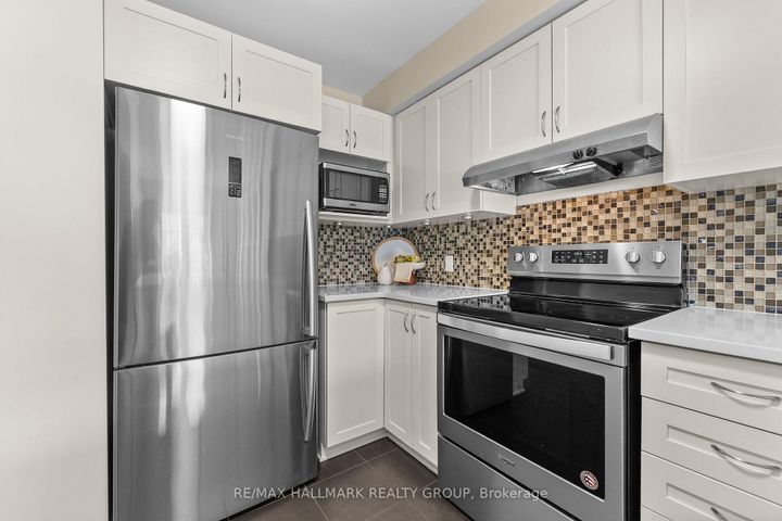 Photo 6 at A - 541 Chapman Mills Drive, Nepean (Strandherd), Ottawa