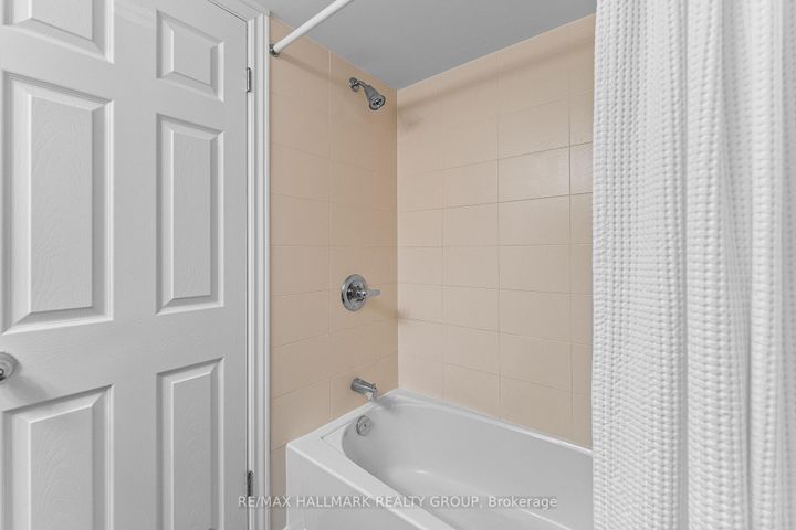 Photo 20 at A - 541 Chapman Mills Drive, Nepean (Strandherd), Ottawa