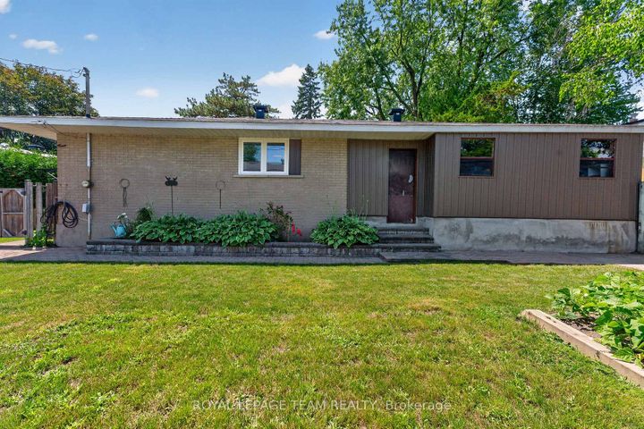 Photo 43 at 9 Laurentide Road, Nepean (Arbeatha Park), Ottawa