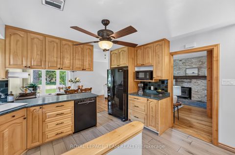 Photo 18 at 9 Laurentide Road, Nepean (Arbeatha Park), Ottawa