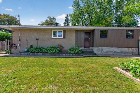 Photo 43 at 9 Laurentide Road, Nepean (Arbeatha Park), Ottawa