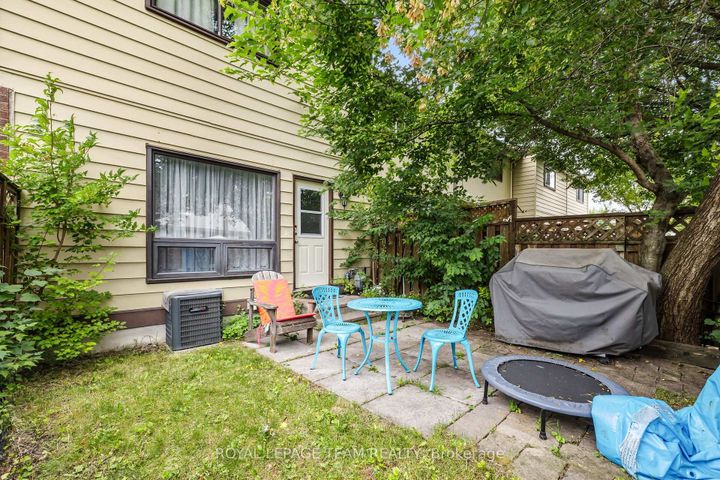 Photo 29 at 11E FOXHILL Way, Nepean (Knollsbrook), Ottawa