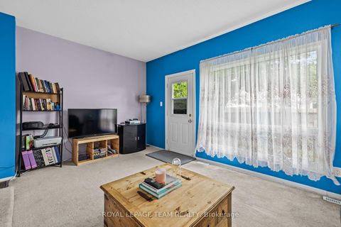Photo 4 at 11E FOXHILL Way, Nepean (Knollsbrook), Ottawa