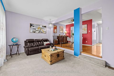 Photo 5 at 11E FOXHILL Way, Nepean (Knollsbrook), Ottawa