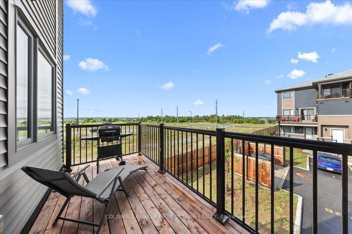 Photo 15 at 210 PARNIAN Private, Nepean (Half Moon Bay), Ottawa
