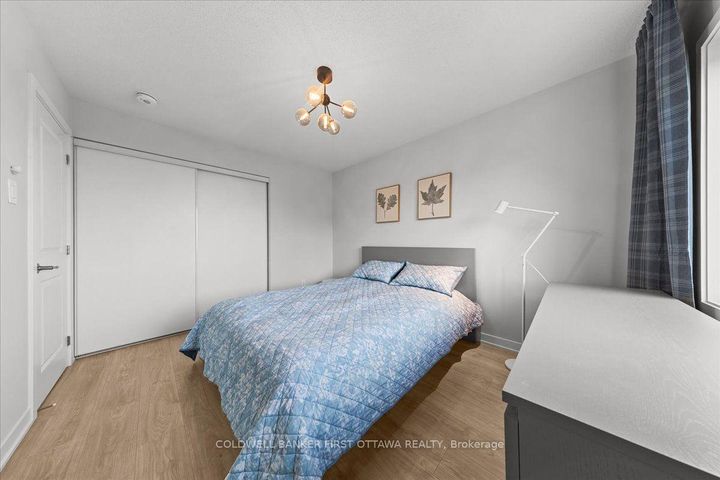 Photo 18 at 210 PARNIAN Private, Nepean (Half Moon Bay), Ottawa