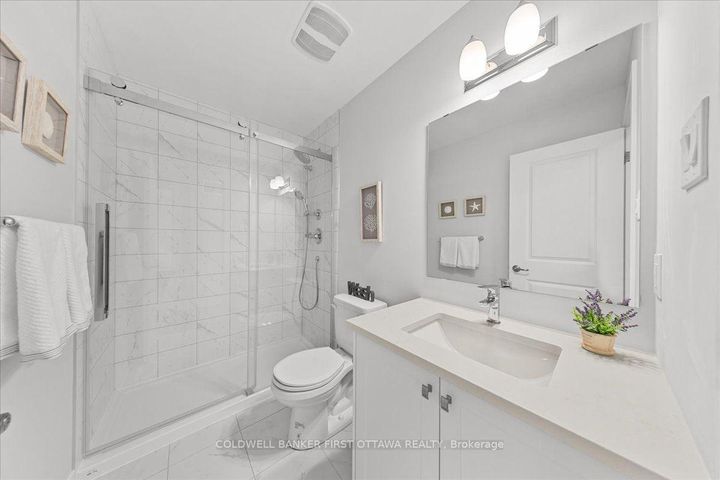 Photo 23 at 210 PARNIAN Private, Nepean (Half Moon Bay), Ottawa