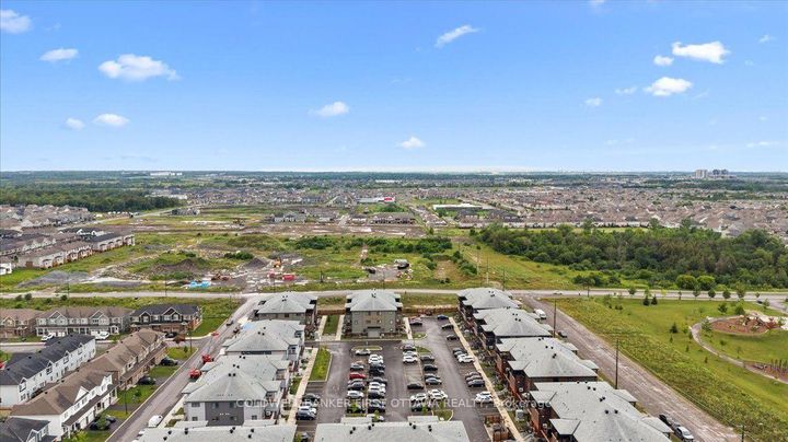 Photo 31 at 210 PARNIAN Private, Nepean (Half Moon Bay), Ottawa