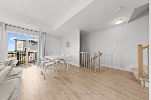Photo 5 at 210 PARNIAN Private, Nepean (Half Moon Bay), Ottawa