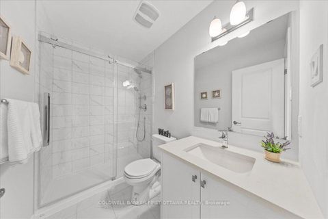 Photo 23 at 210 PARNIAN Private, Nepean (Half Moon Bay), Ottawa