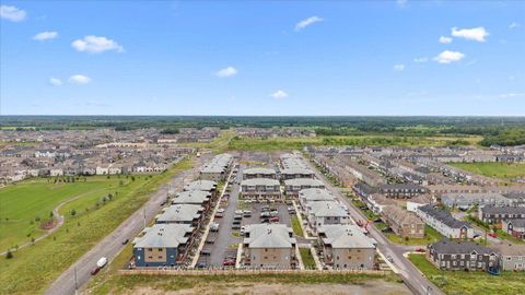 Photo 28 at 210 PARNIAN Private, Nepean (Half Moon Bay), Ottawa