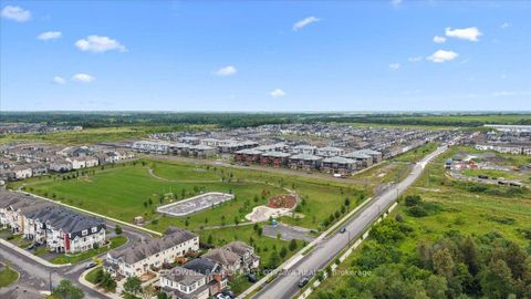 Photo 33 at 210 PARNIAN Private, Nepean (Half Moon Bay), Ottawa