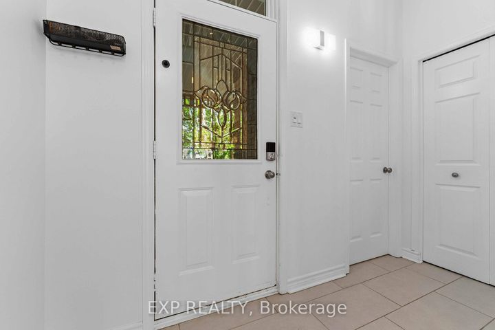 Photo 4 at 14 Colindale Avenue, Nepean (Longfields), Ottawa