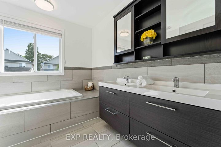 Photo 30 at 14 Colindale Avenue, Nepean (Longfields), Ottawa