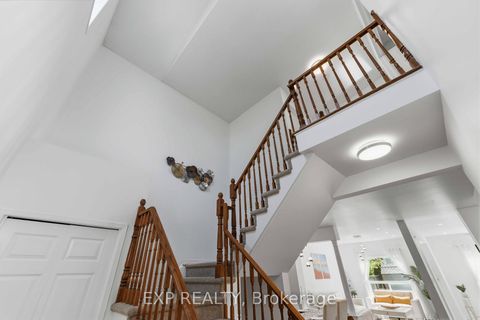 Photo 6 at 14 Colindale Avenue, Nepean (Longfields), Ottawa