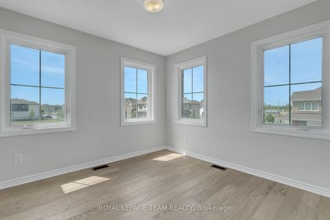 Photo 35 at 133 Celestial Grove, Nepean (Half Moon Bay), Ottawa