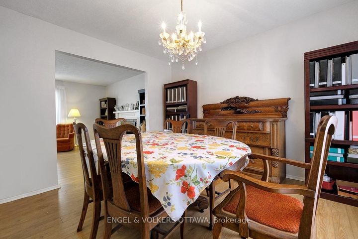 Photo 14 at 2695 Hickson Crescent S, Nepean (Redwood Park), Ottawa