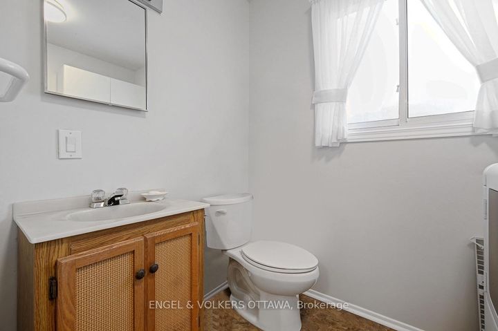 Photo 20 at 2695 Hickson Crescent S, Nepean (Redwood Park), Ottawa