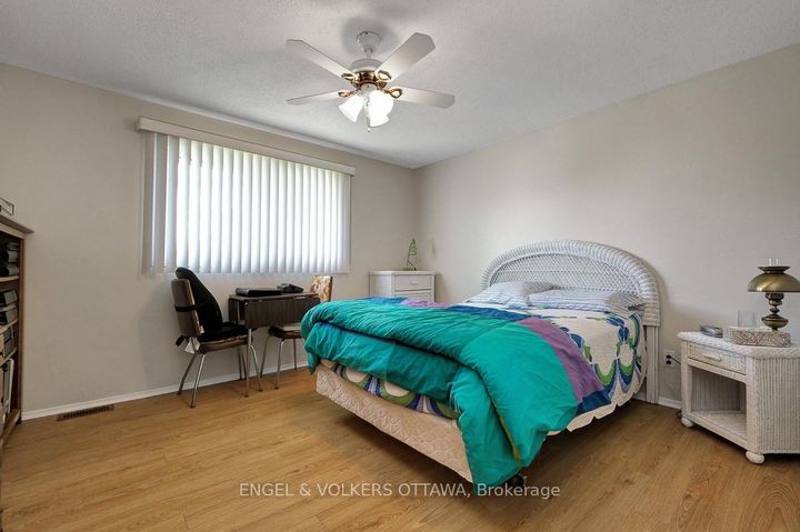 Photo 24 at 2695 Hickson Crescent S, Nepean (Redwood Park), Ottawa
