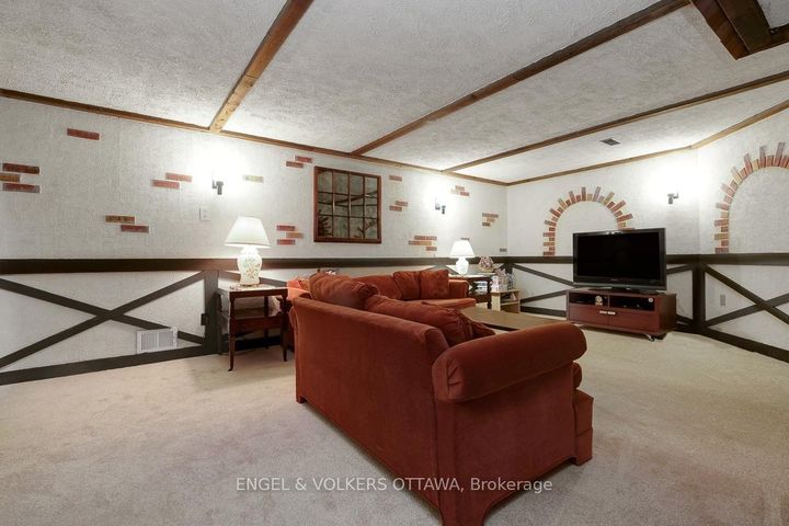 Photo 29 at 2695 Hickson Crescent S, Nepean (Redwood Park), Ottawa